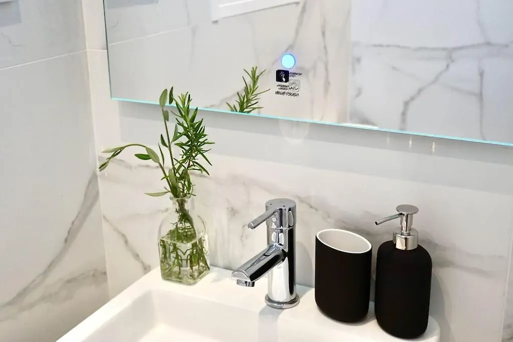 Encantador Apartamento Malaga Centro Daire